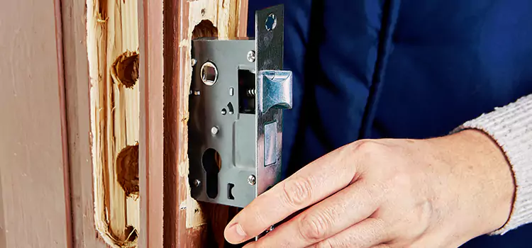 Garage Door Lock Replacement Esquimalt